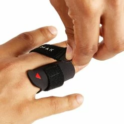 Tarmak Strong 500, Finger Support, Adult