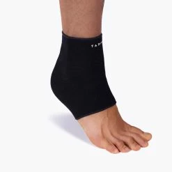Tarmak Soft 100 Left/Right Compression Ankle Support Adult