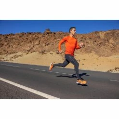 Budget ❤️ Kiprun Light And Fitted Running Pants 😍 27 Kiprun Light And Fitted Running Pants