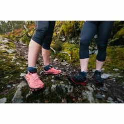 Evadict Moisture Wicking Cropped Running Pants