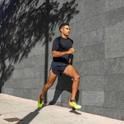 Brand new 😀 Kiprun Care Breathable Running T-Shirt ❤️ 96 Kiprun Care Breathable Running T-Shirt