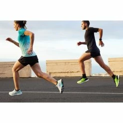 Brand new 😀 Kiprun Care Breathable Running T-Shirt ❤️ 94 Kiprun Care Breathable Running T-Shirt