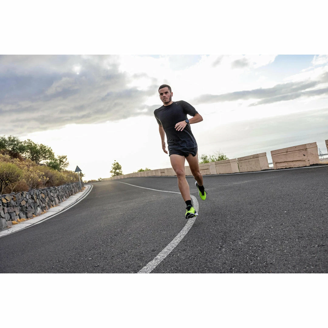 Brand new 😀 Kiprun Care Breathable Running T-Shirt ❤️ 25 Kiprun Care Breathable Running T-Shirt