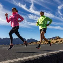 Kiprun Light Showerproof Running Jacket