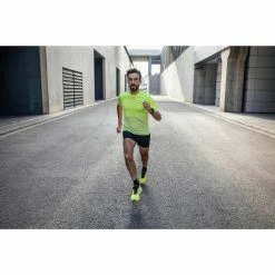 Brand new 😀 Kiprun Care Breathable Running T-Shirt ❤️ 89 Kiprun Care Breathable Running T-Shirt