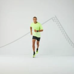 Brand new 😀 Kiprun Care Breathable Running T-Shirt ❤️ 79 Kiprun Care Breathable Running T-Shirt