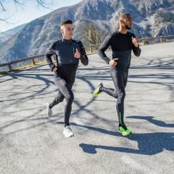 Kiprun Warm Light Long Sleeve Winter Running Shirt