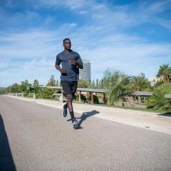 Brand new ๐ Kalenji Dry, Breathable Running T-Shirt, Men's ๐งจ 42 Kalenji Dry, Breathable Running T-Shirt, Men's