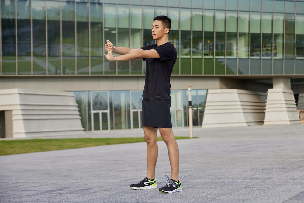 Brand new ๐ Kalenji Dry, Breathable Running T-Shirt, Men's ๐งจ 20 Kalenji Dry, Breathable Running T-Shirt, Men's