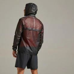 Kiprun Showerproof Light Running Jacket