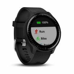 Running Garmin Vivoactive 3, GPS Music Smartwatch