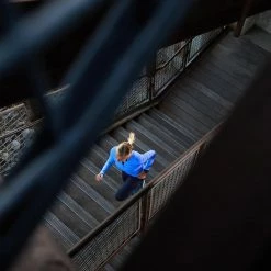 Running Garmin Vivoactive 3, GPS Music Smartwatch